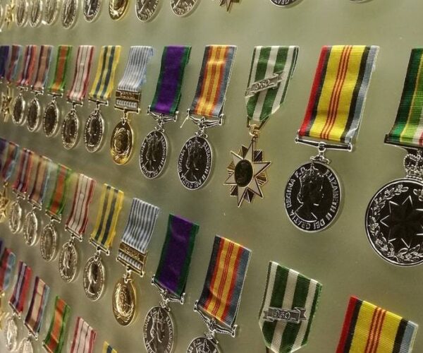 Médaille du travail grand or : une distinction pour 40 ans de carrière